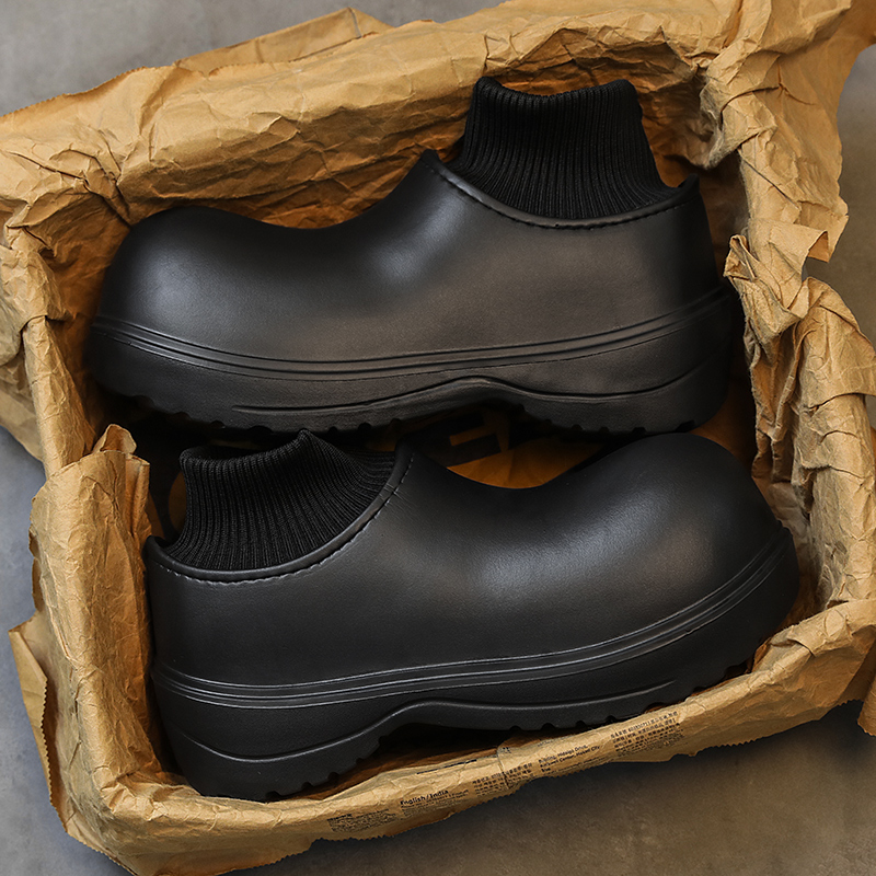 Winter Boot Insulated - รองเท้าบูทกันหนาวแบบสวม ดีไซน์ทันสมัย โครงสร้างภายในยืดหยุ่น พื้นรองเท้ากันลื่น กันน้ำ น้ำหนักเบา