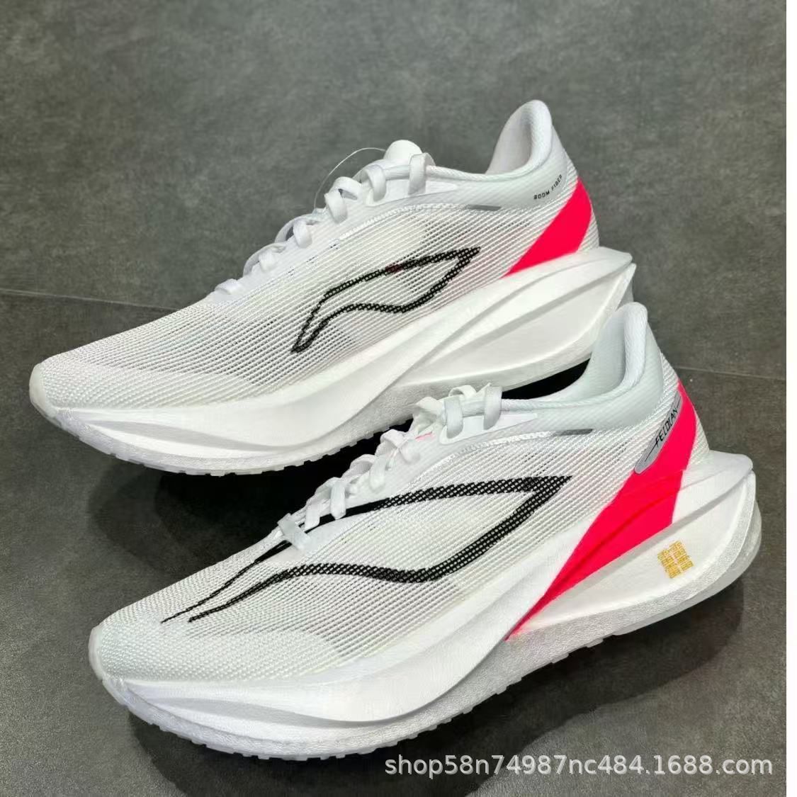 ใหม่รองเท้ากีฬาผู้ชายน้ำหนักเบ - Men'S Training Shoes บทวิจารณ์และราคา