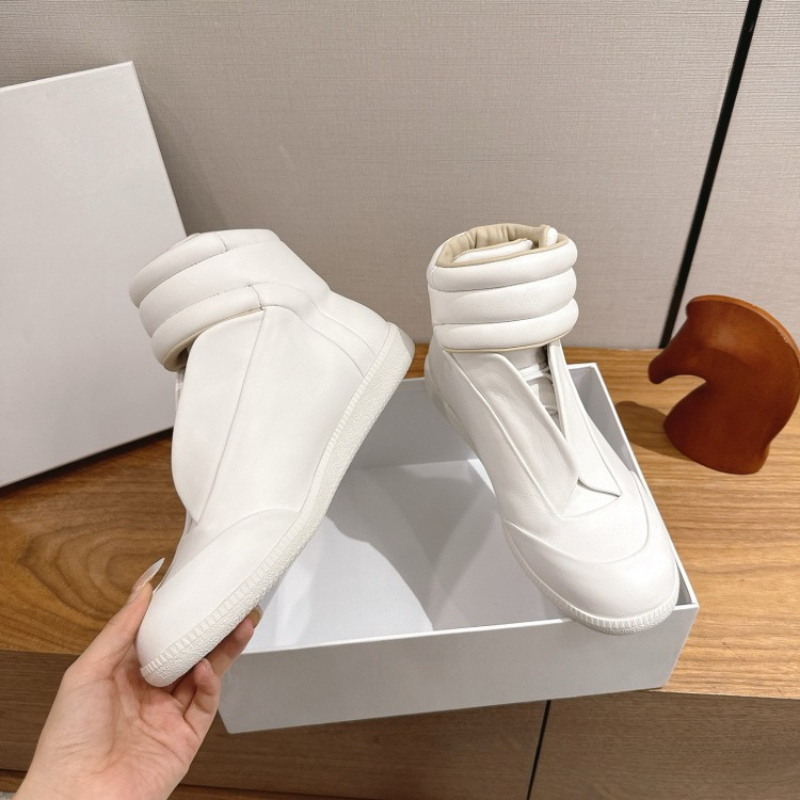 รองเท้าผ้าใบผู้ชายสุดหรูและรอง - Men Shoes Dior บทวิจารณ์และราคา
