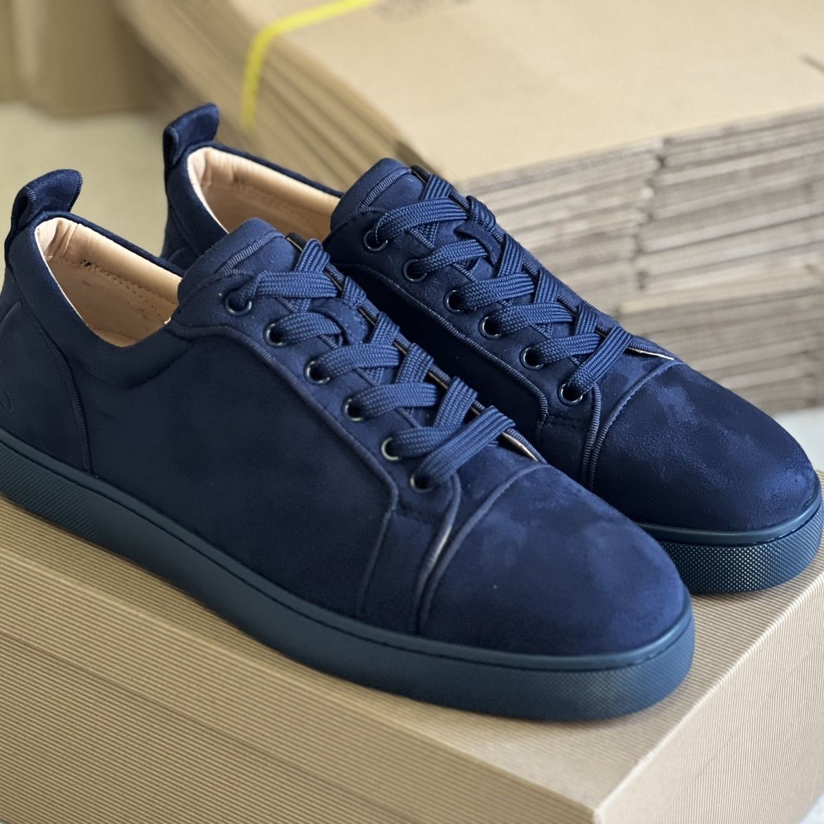 รองเท้าลำลองผู้ชายแบบผูกเชือกห - Men Shoes Dior บทวิจารณ์และราคา