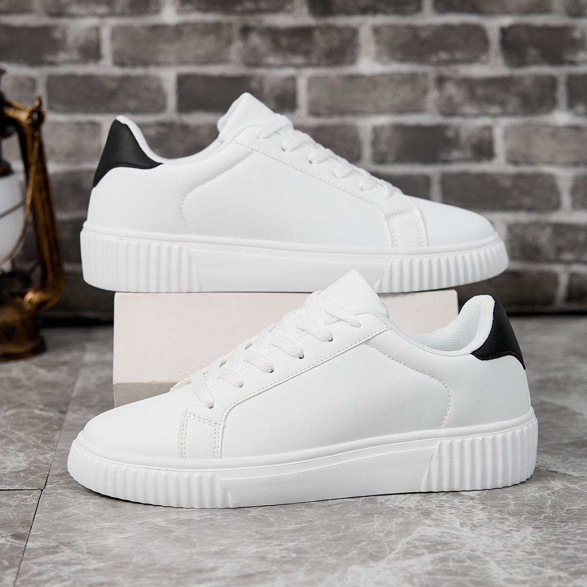 รองเท้าผ้าใบผู้ชายรุ่นใหม่ปี 2 - Men Shoes Dior บทวิจารณ์และราคา